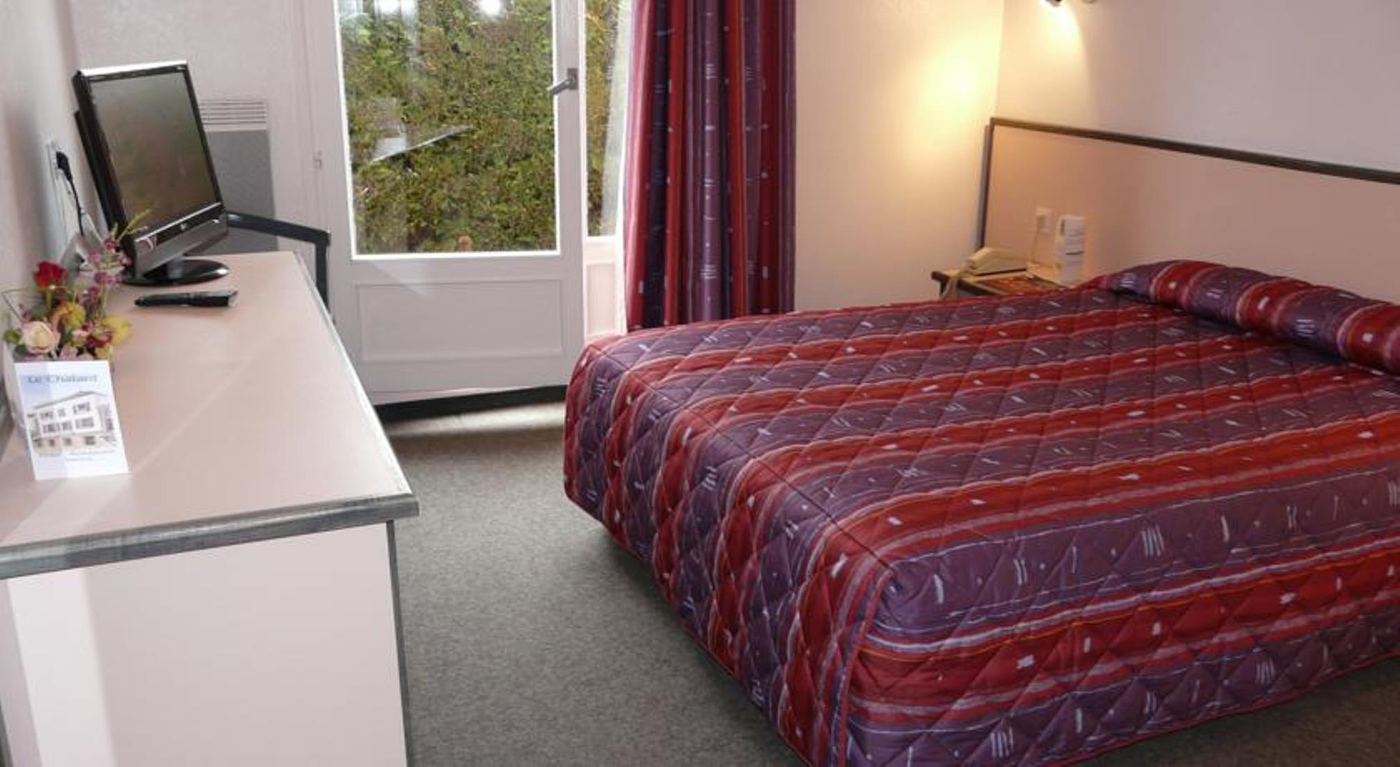 Hotel Le Chatard Sarcey Eksteriør billede